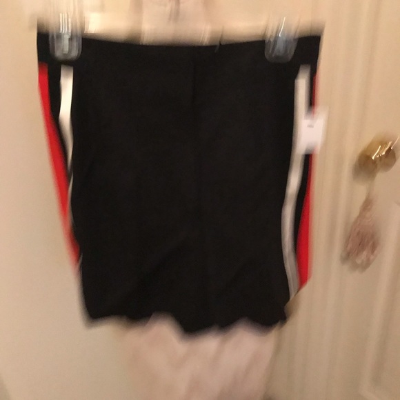 Alexander McQueen shorts nwt size 42 $1190 - Picture 11 of 13